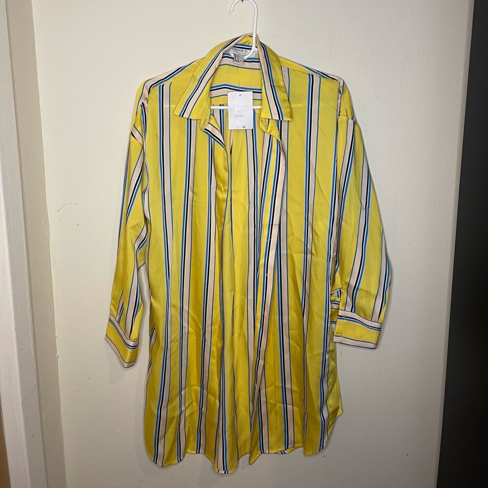 Forever 21 Womens Button Shirt